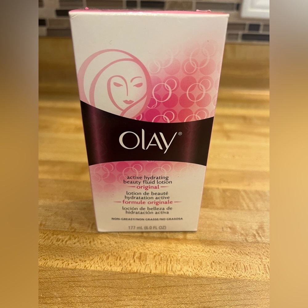 Brand new olay active hydrating beauty fluid lotion